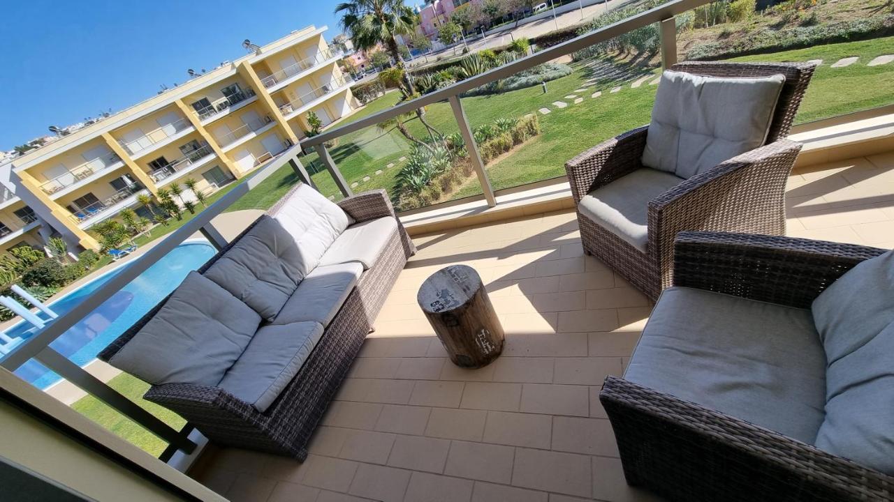 Apartment Superbe Paradis Dans Les Jardins De La Marina Albufeira